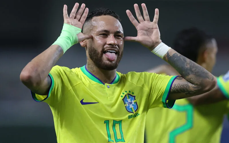 neymar mac ao so may nhung con so huyen thoai trong su nghiep neymar jr