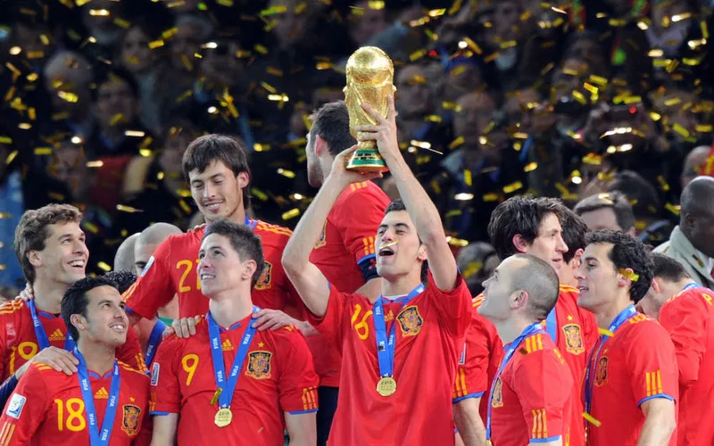 world cup 2010 ai vo dich hanh trinh cua tap the lan dau so huu cup vang